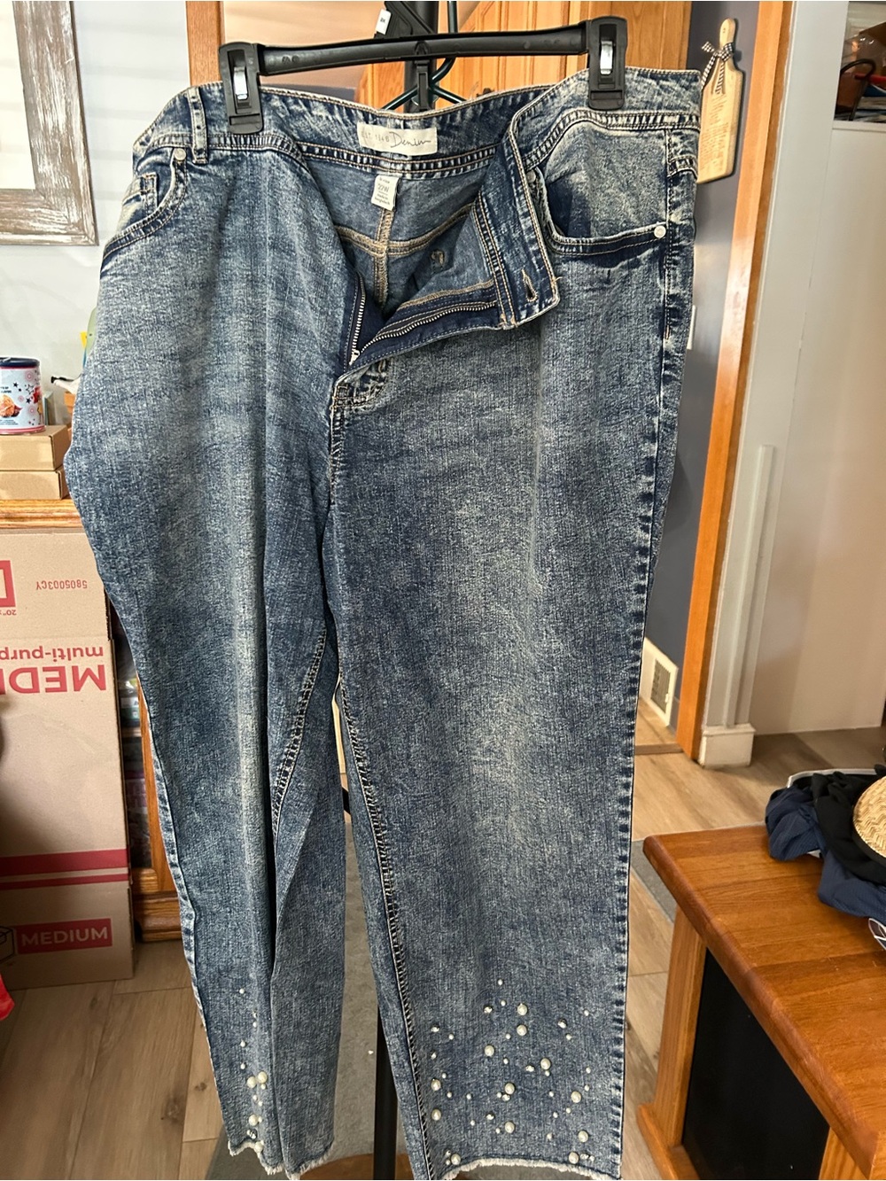 Women’s Slim Straight Jeans in Washed Blue with Stud Embellishment